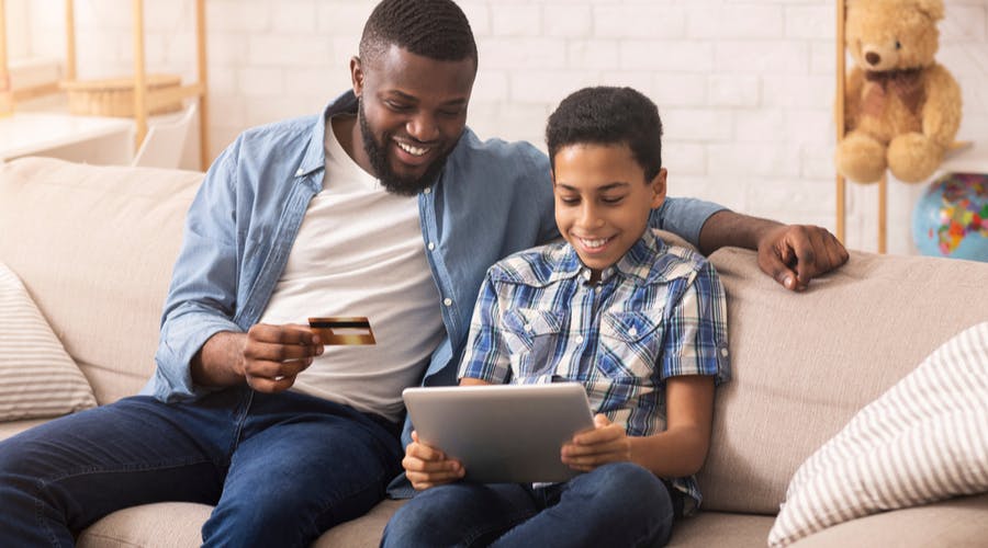 Should Teens Have Credit Cards?